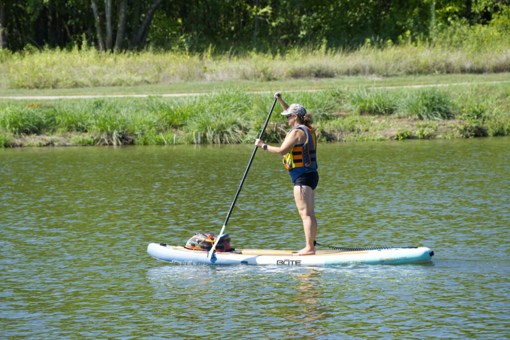 The best spots in Dallas-Fort Worth for paddleboarding