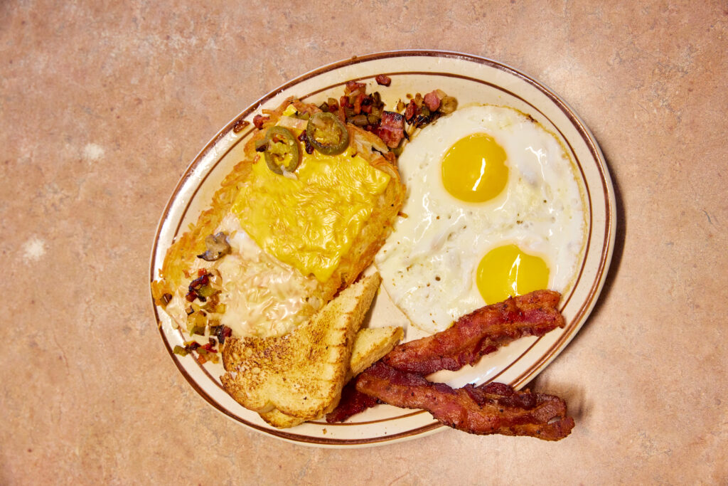 Set off for classic comfort food at these 8 diners in Iowa