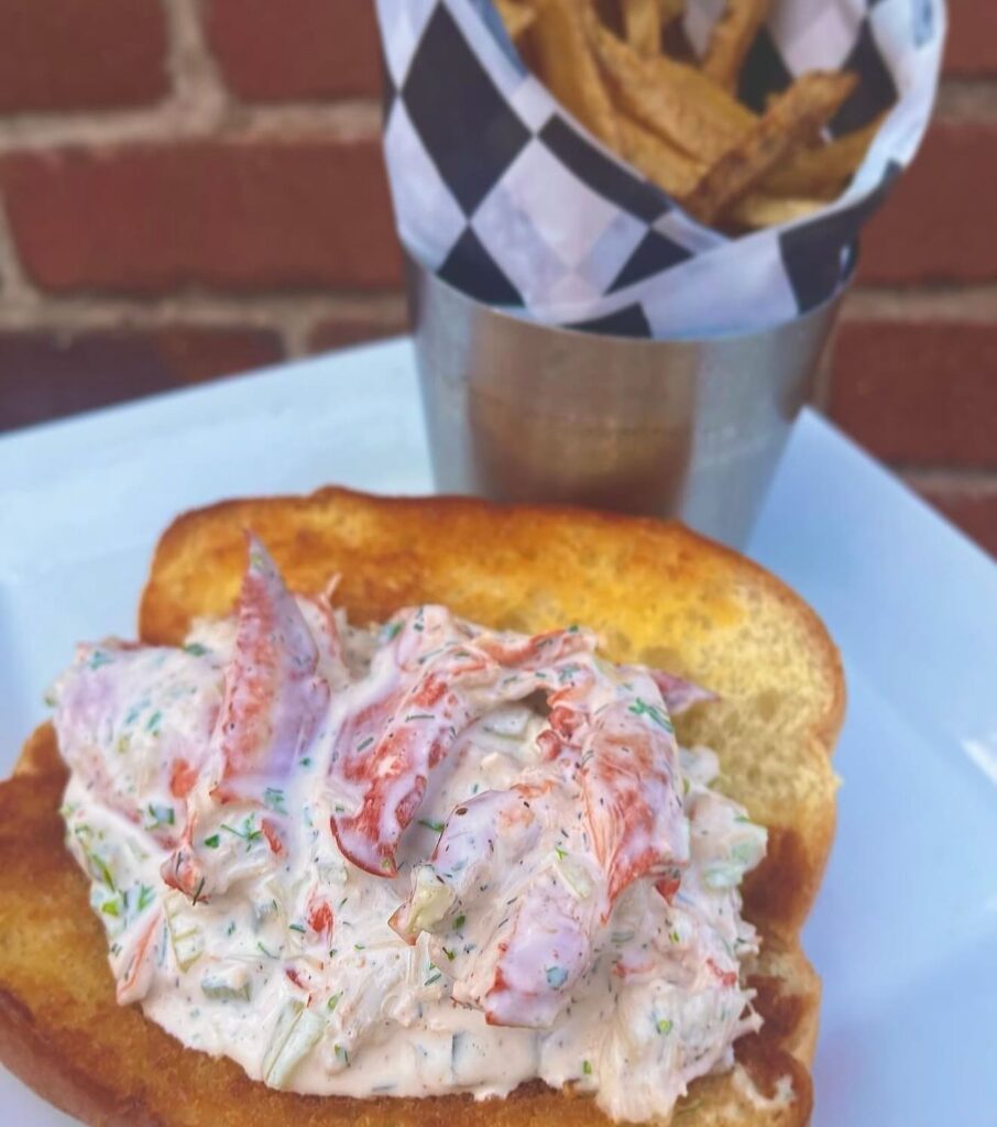 lobster roll with fries