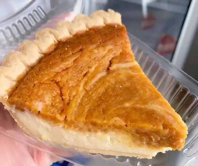 sweet potato cheesecake pie slice