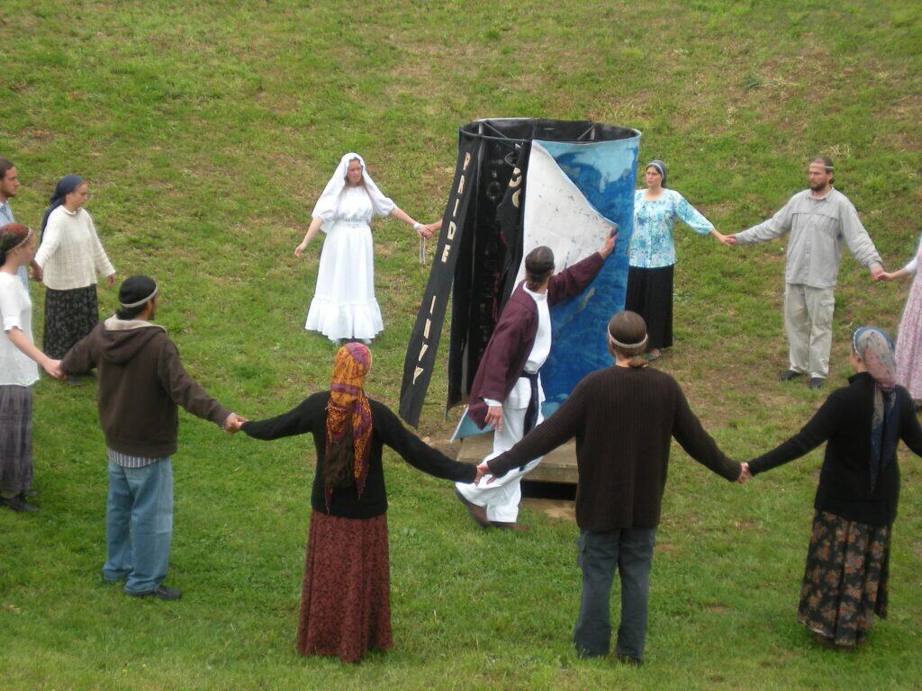 Cults in the Carolinas: 5 controversial groups with North Carolina Ties