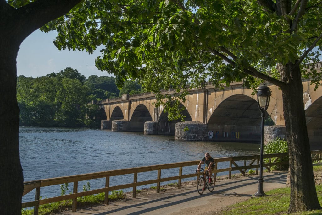 10 historically significant stops along the 75-mile Schuylkill River Trail