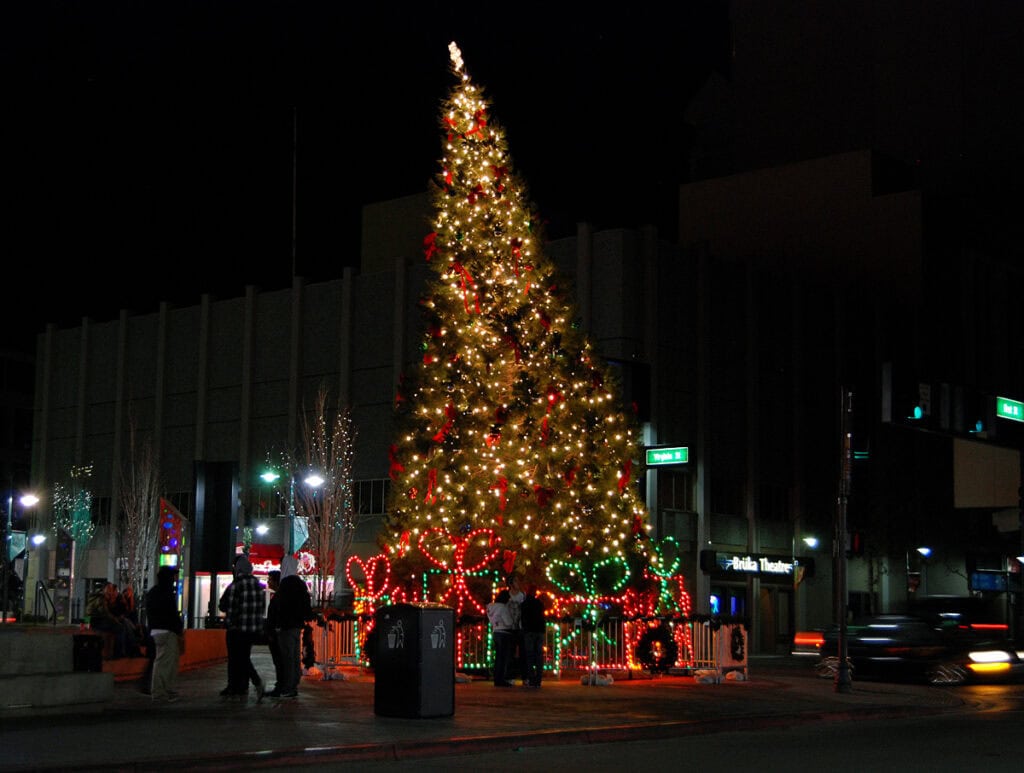 Reno’s most mesmerizing holiday light displays