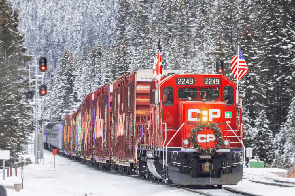 9 Holiday train & trolley rides in Iowa