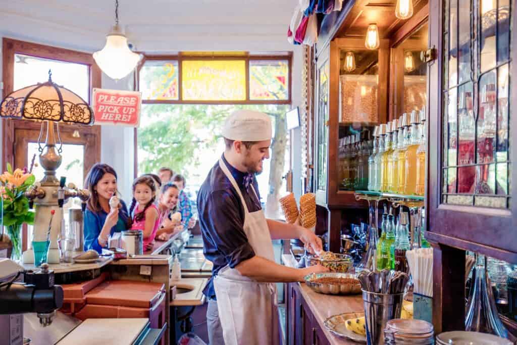 Get nostalgic at Pennsylvania’s 7 old-fashioned soda fountains
