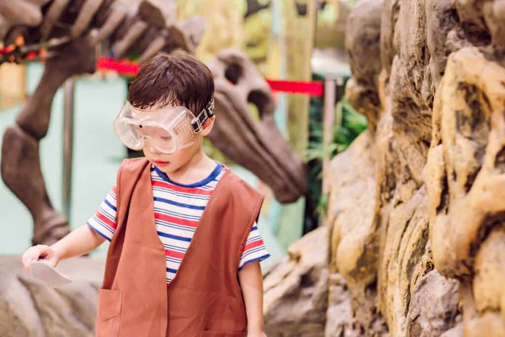 Taking a spring break staycation? Here are 20 family-friendly spots