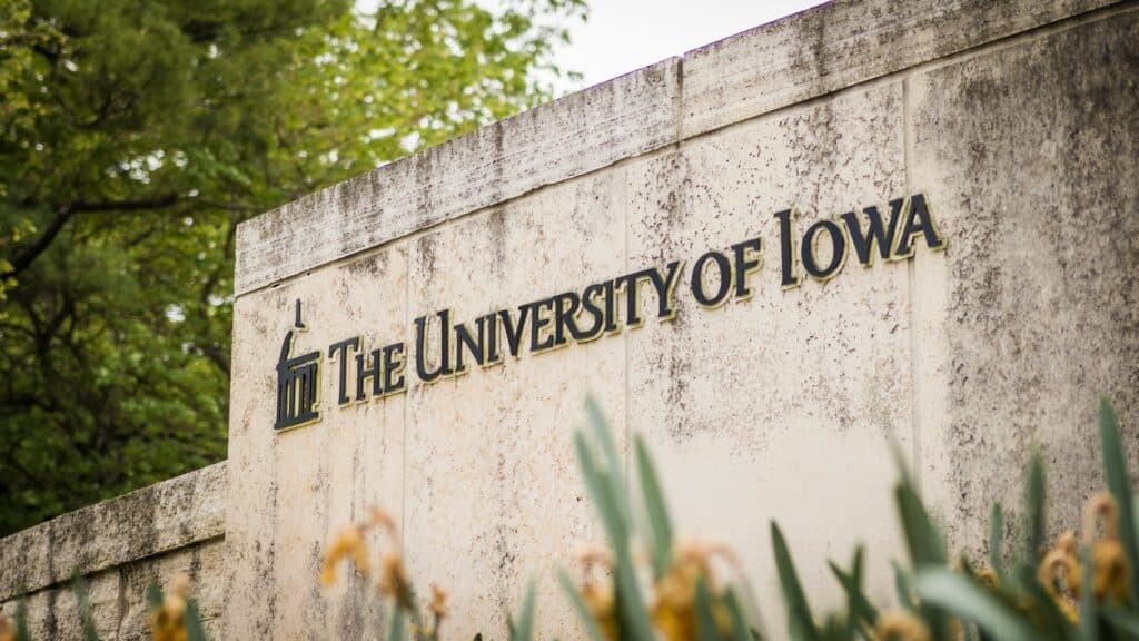 U.S. cuts funding for Iowa’s International Writing Program