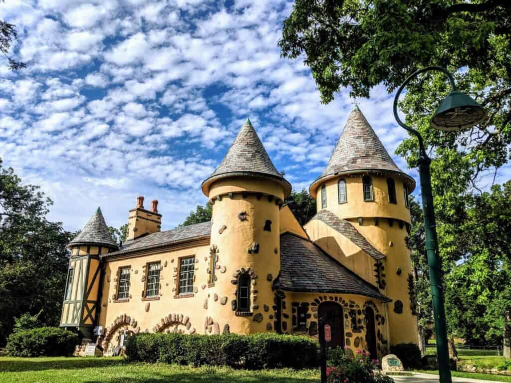 10 Michigan towns that look like they’re straight out of a fairytale