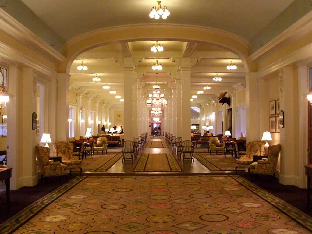 3 scary tales proving NH's Mount Washington Hotel is haunted