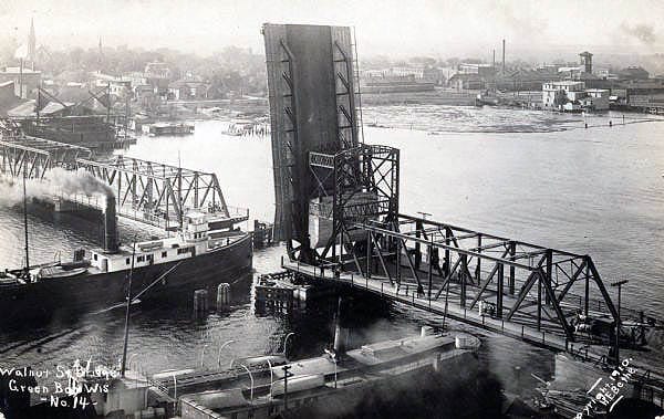 6 fascinating shipwreck stories from Wisconsin's Great Lakes