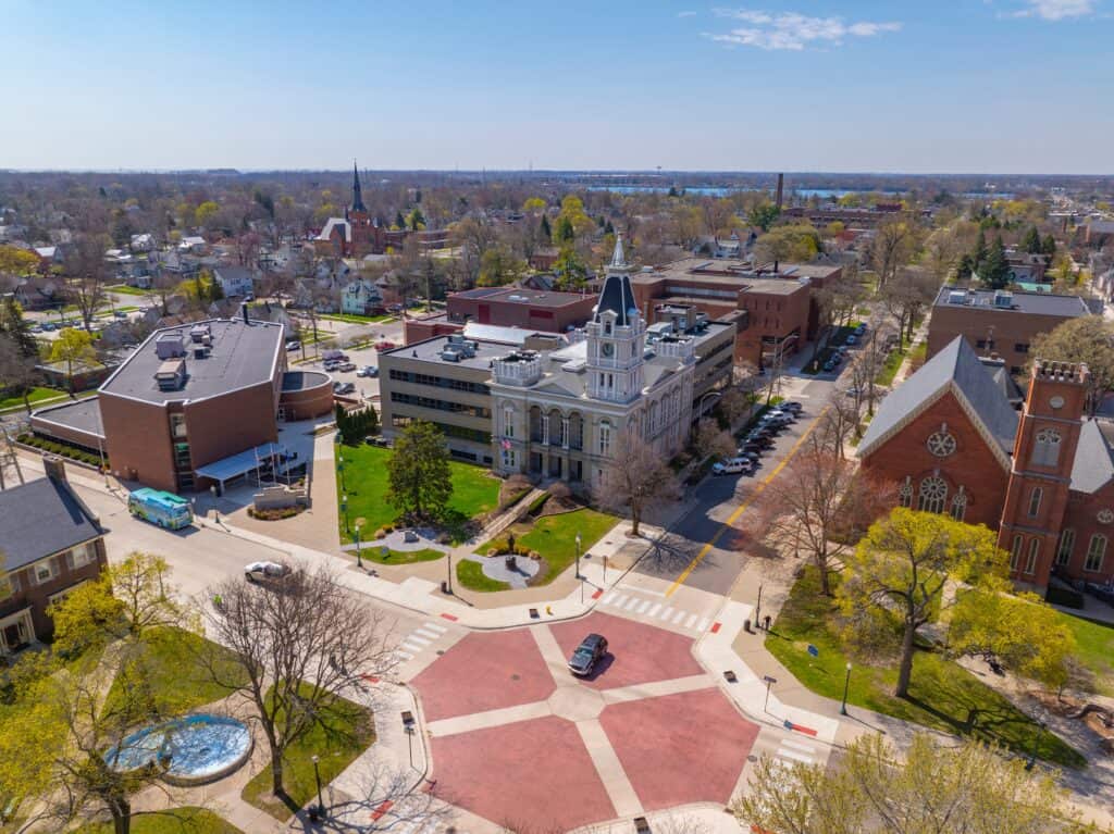 Monroe is the most haunted city in Michigan, & these 5 facts prove it