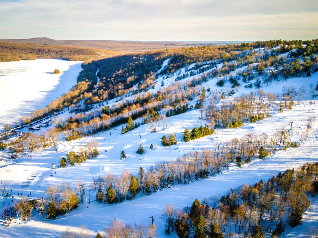 Pocono Mountains: A winter getaway guide for families