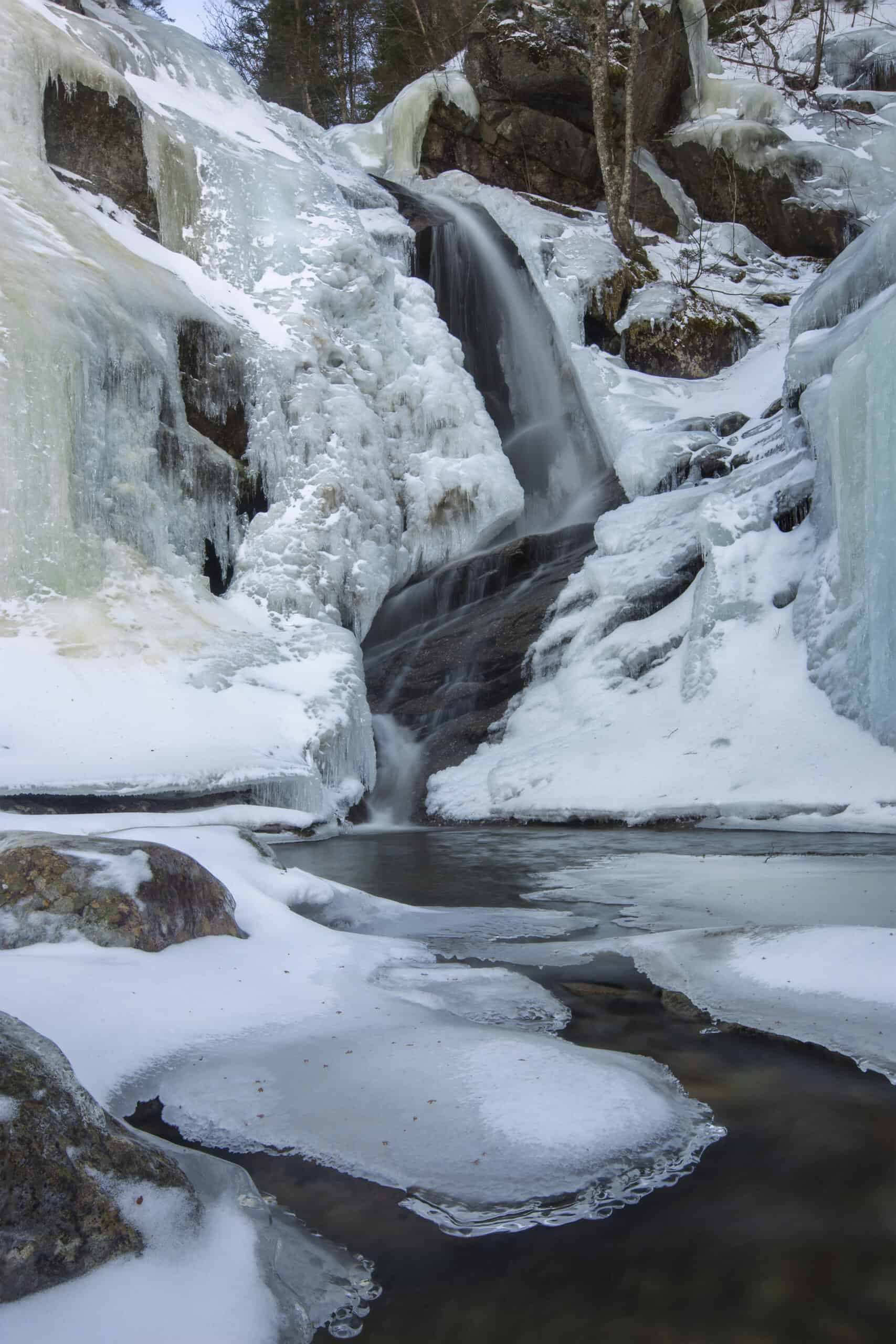 Explore the 11 best frozen waterfalls in New Hampshire