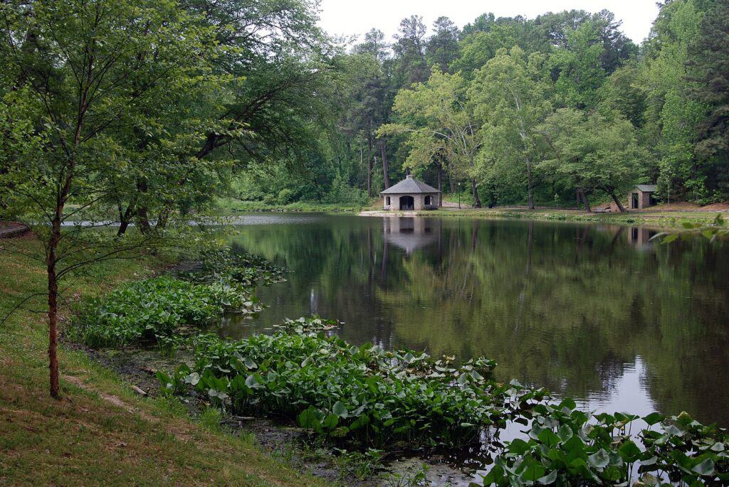 Richmond community keeps Harvey family’s memory alive 20 years after their murders