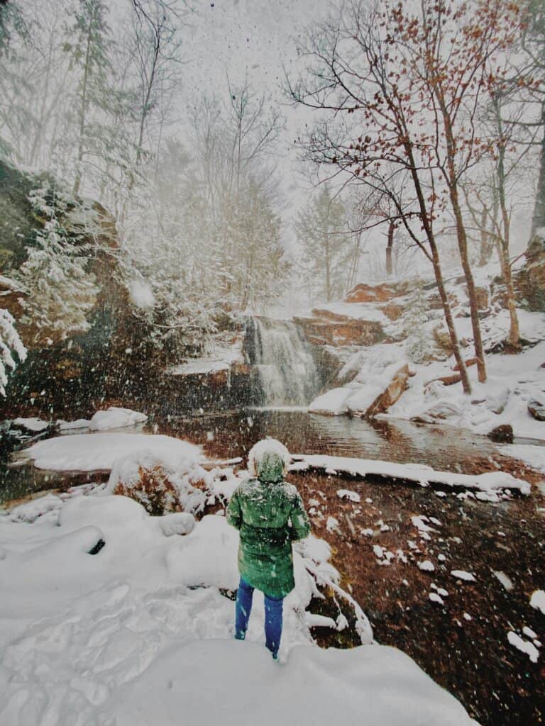 These waterfalls in Michigan make for magical winter hikes