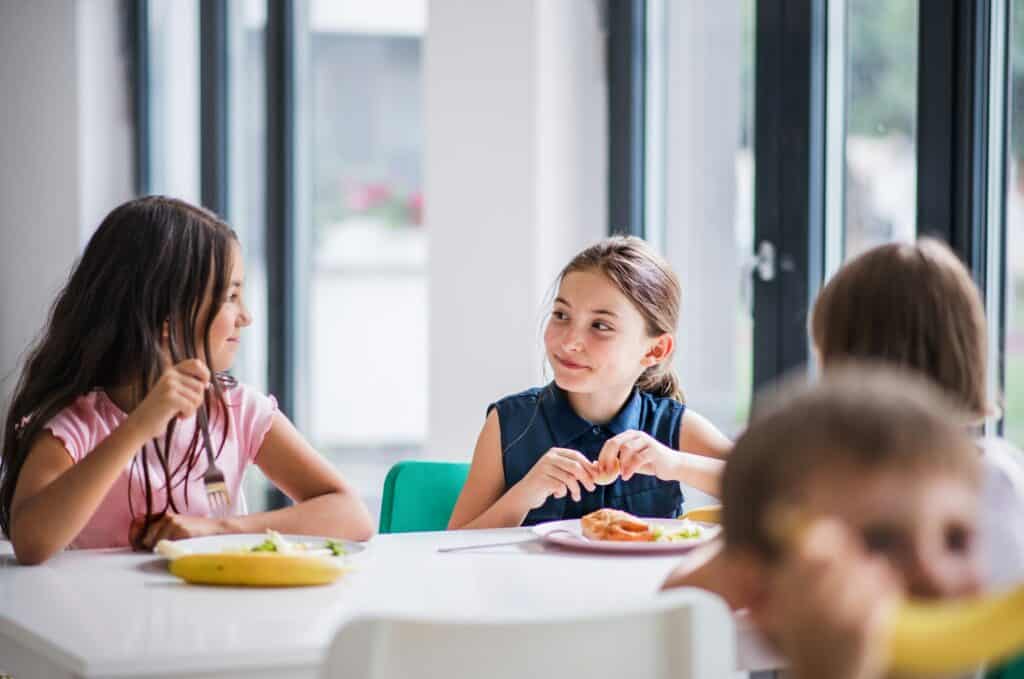 Fort Worth ISD keeps kids fed over spring break with free hot lunches