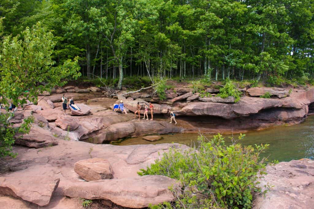 These 7 spring hikes in Wisconsin offer breathtaking views