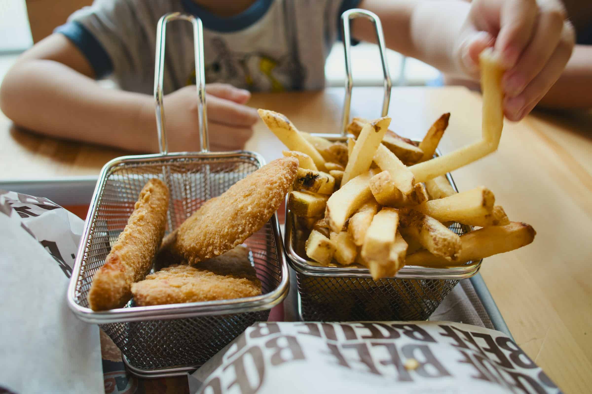 19 restaurants near Detroit where kids can eat for free