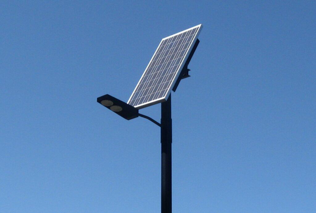 A safer night out: Solar lights transform Houston’s Columbia Tap Trail