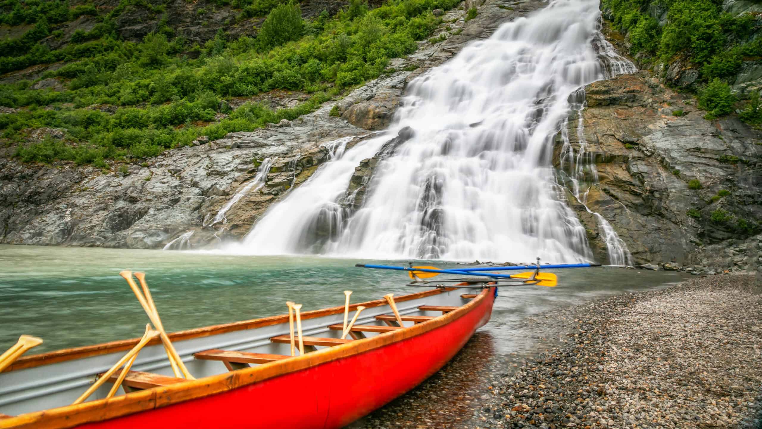 Where to see the 11 most wonderful waterfalls in Alaska