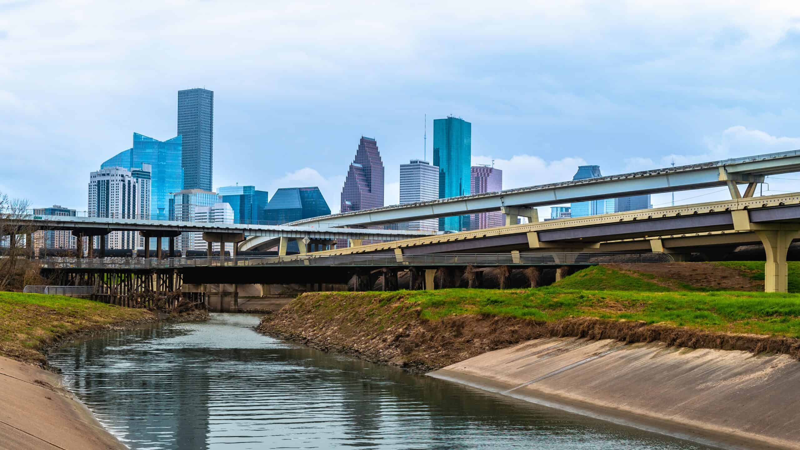 Heads up, cyclists and joggers: White Oak Bayou Greenway closed near N. Shepherd for 3 months