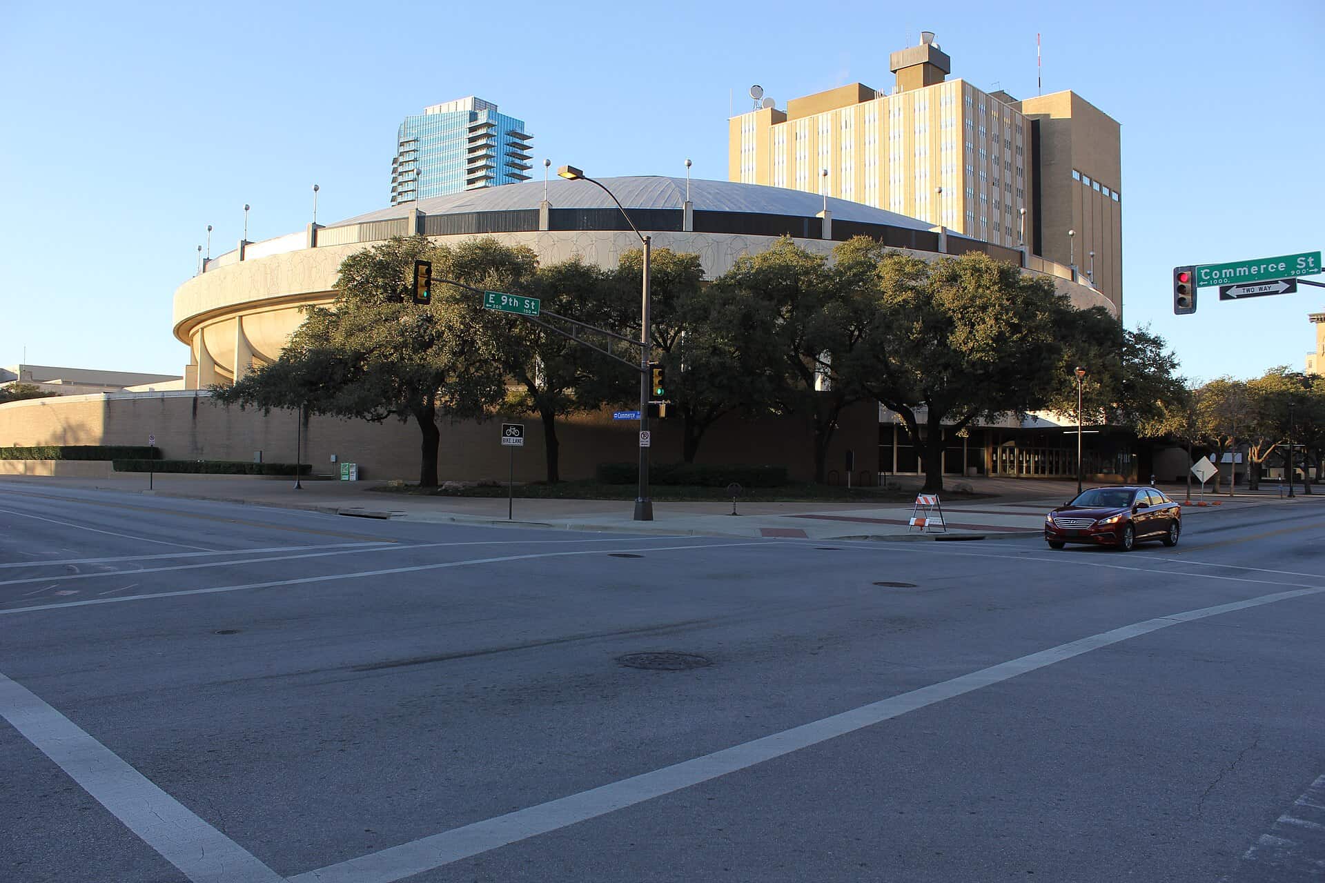 ‘It’s Goin’ Down’ — literally: Fort Worth Convention Center’s final send-off set for Sept. 20