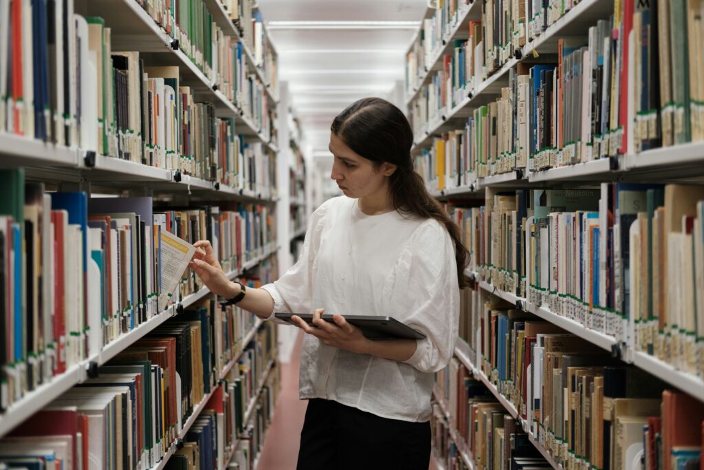 Library cuts loom in Dallas budget fight