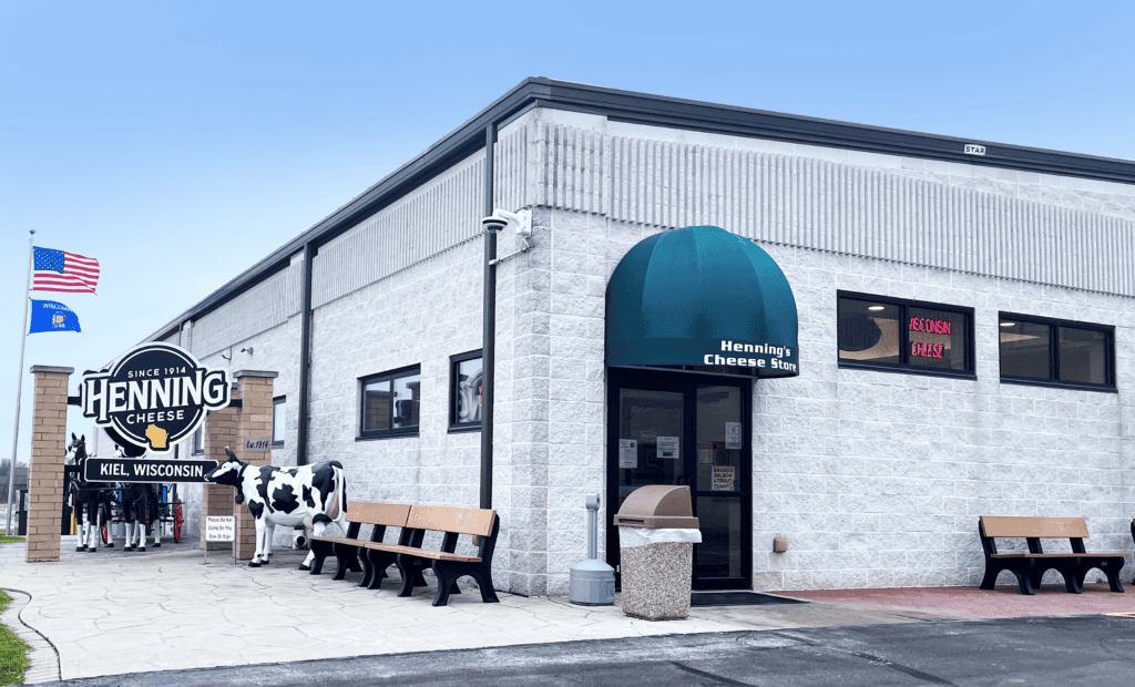 I tasted 10 of Henning’s top specialty cheese flavors—here’s how I’d rank them