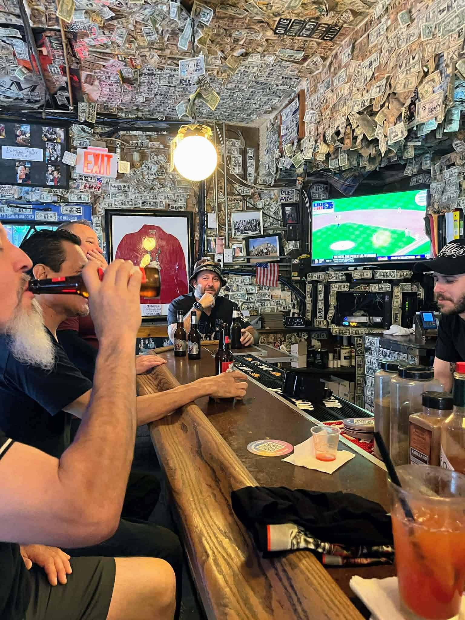8 dive bars to add to your Arizona bucket list