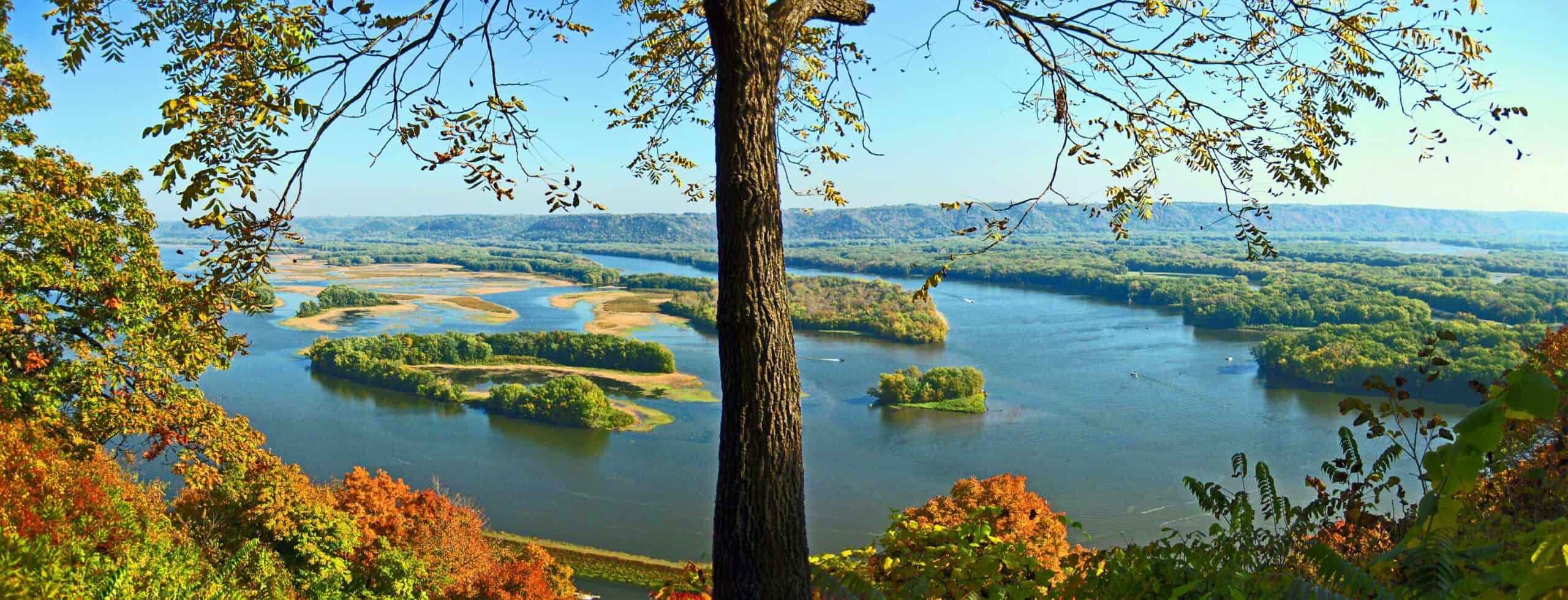Your fall 2026 guide to leaf peeping in Iowa