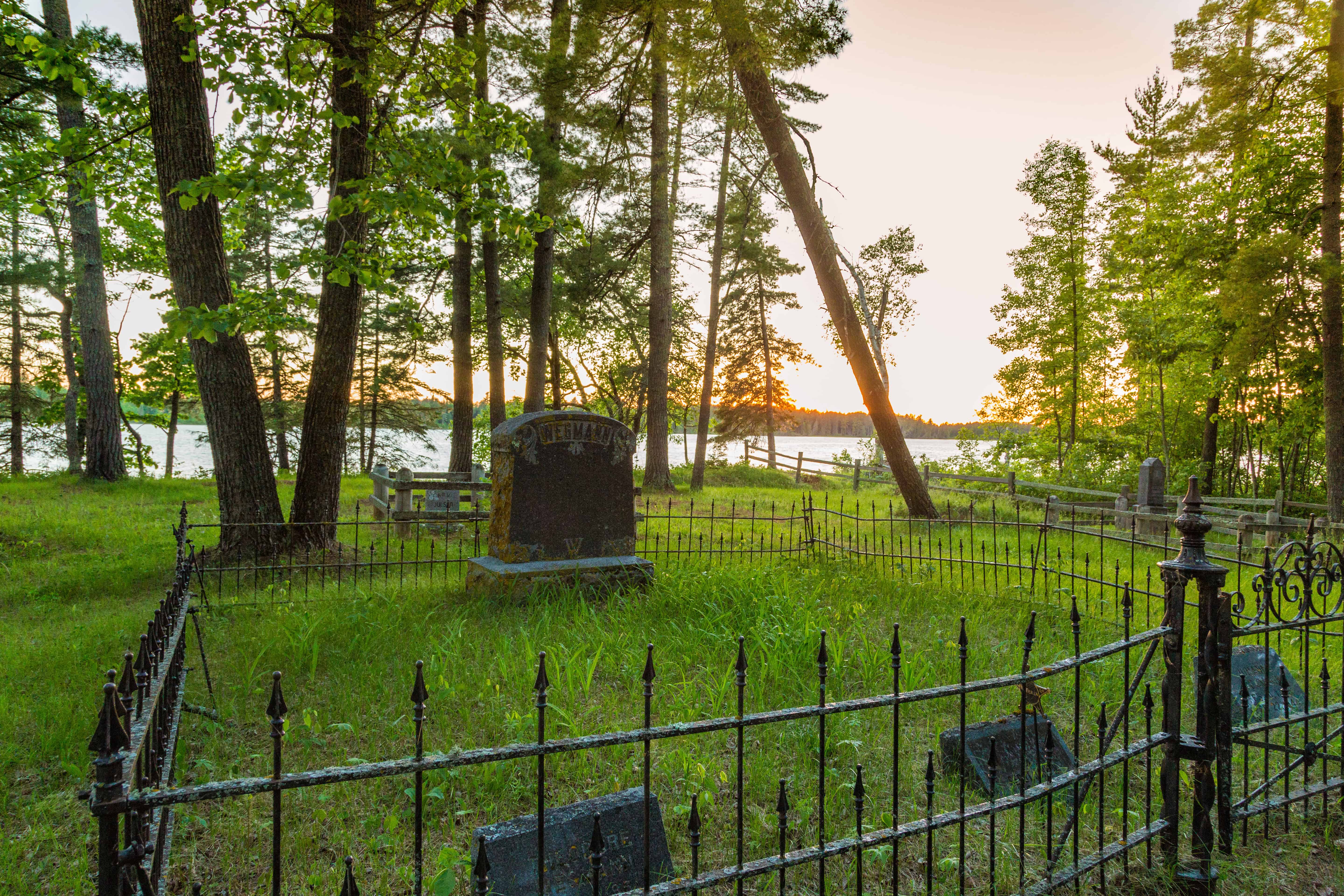 The 7 most haunted cemeteries in Minnesota